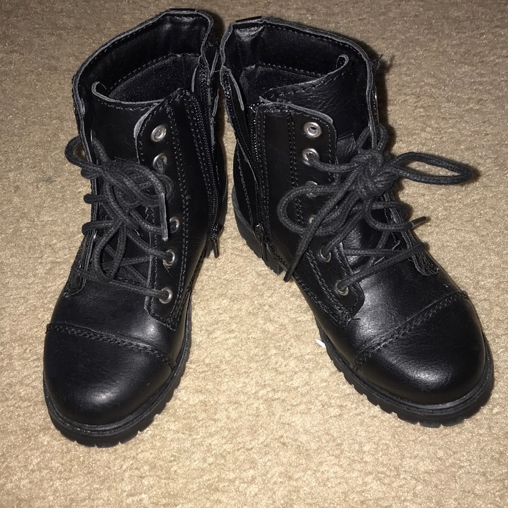 Girls Boots